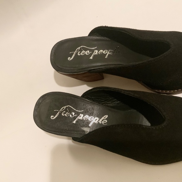 FREE PEOPLE Anya Black Suede Pointed Toe Western Chunky Heel Mules Cowboy Shoes - Picture 4 of 11